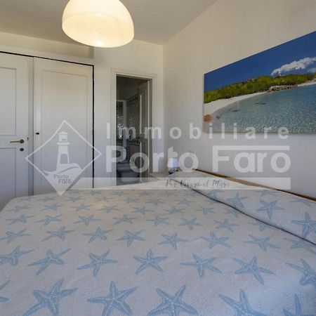 2 Pineta - Ampio Quadrilocale Sulla Spiaggia Di Porto Faro 帕劳 外观 照片
