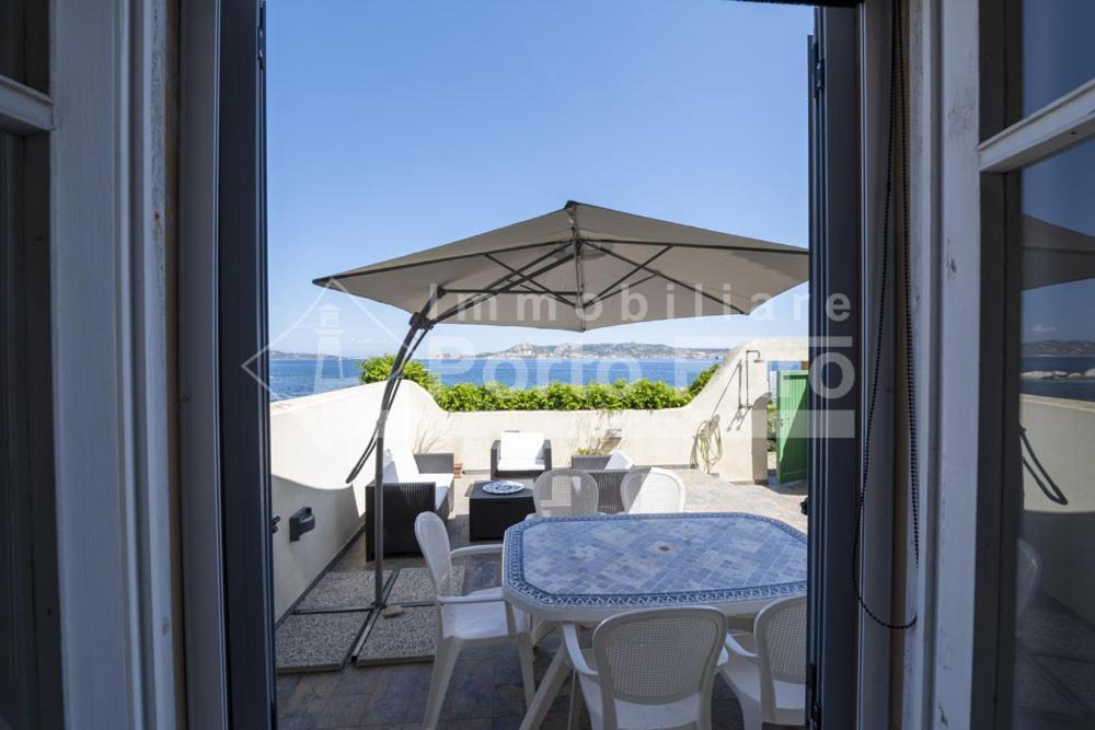 2 Pineta - Ampio Quadrilocale Sulla Spiaggia Di Porto Faro 帕劳 外观 照片